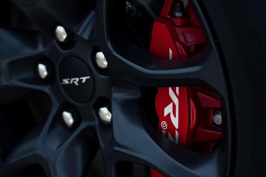 Колеса Dodge Durango SRT Hellcat (WD) 2021 года  (фото 31 из 69)